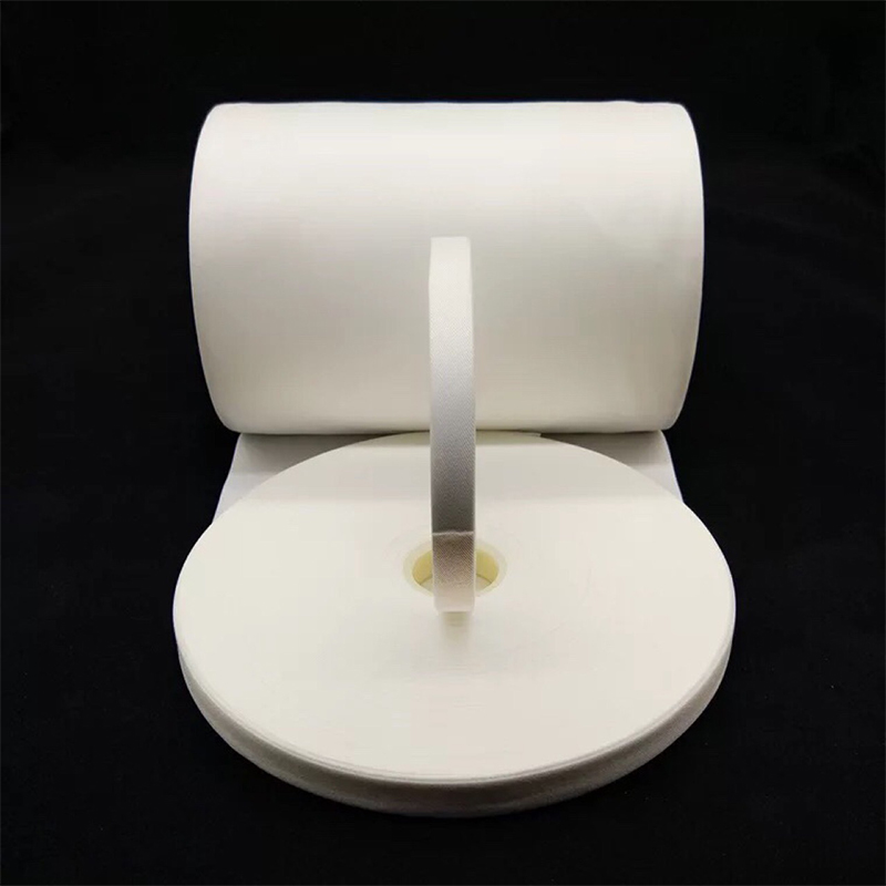 全自動(dòng)無塵布分條復(fù)卷機(jī)HD-1101