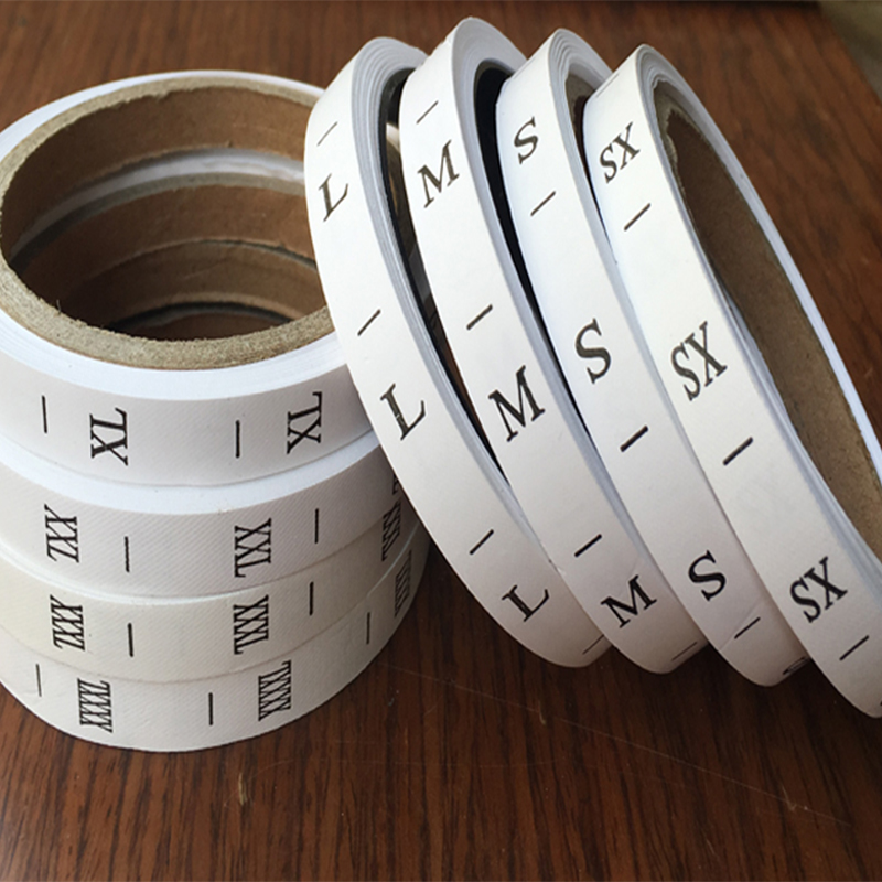 精巧型商標分條機HD-1118 精巧型商標分條機HD-1118