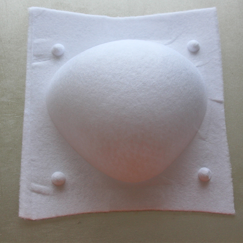 四工位杯型口罩定型剪切機HD-11704 四工位杯型口罩定型剪切機HD-11704