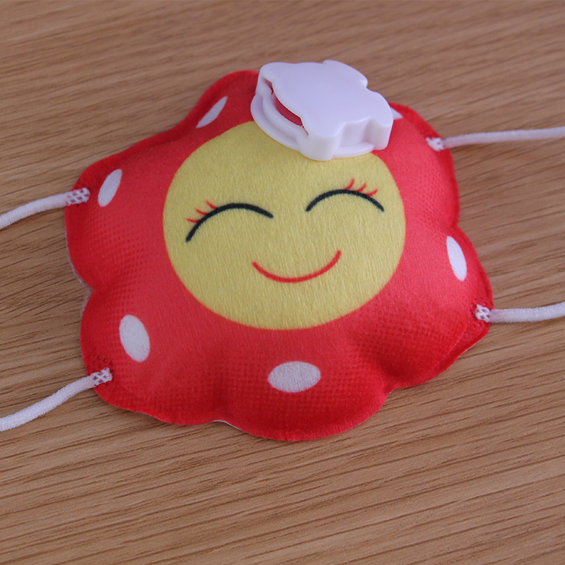 全自動兒童杯型口罩一體機 HD-11719 全自動兒童杯型口罩一體機 HD-11719