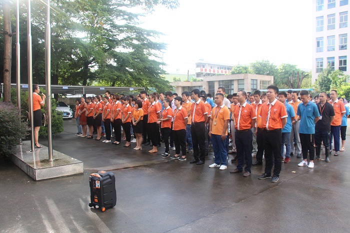 利瀚機(jī)械全體員工晨會